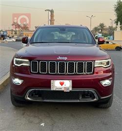 جیپ گراند شیرۆکی